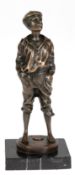Figur "Stehender Knabe mit Baskenmütze", Bronze braun patiniert,  bez. "V. Szczeblewsky", Gießermar