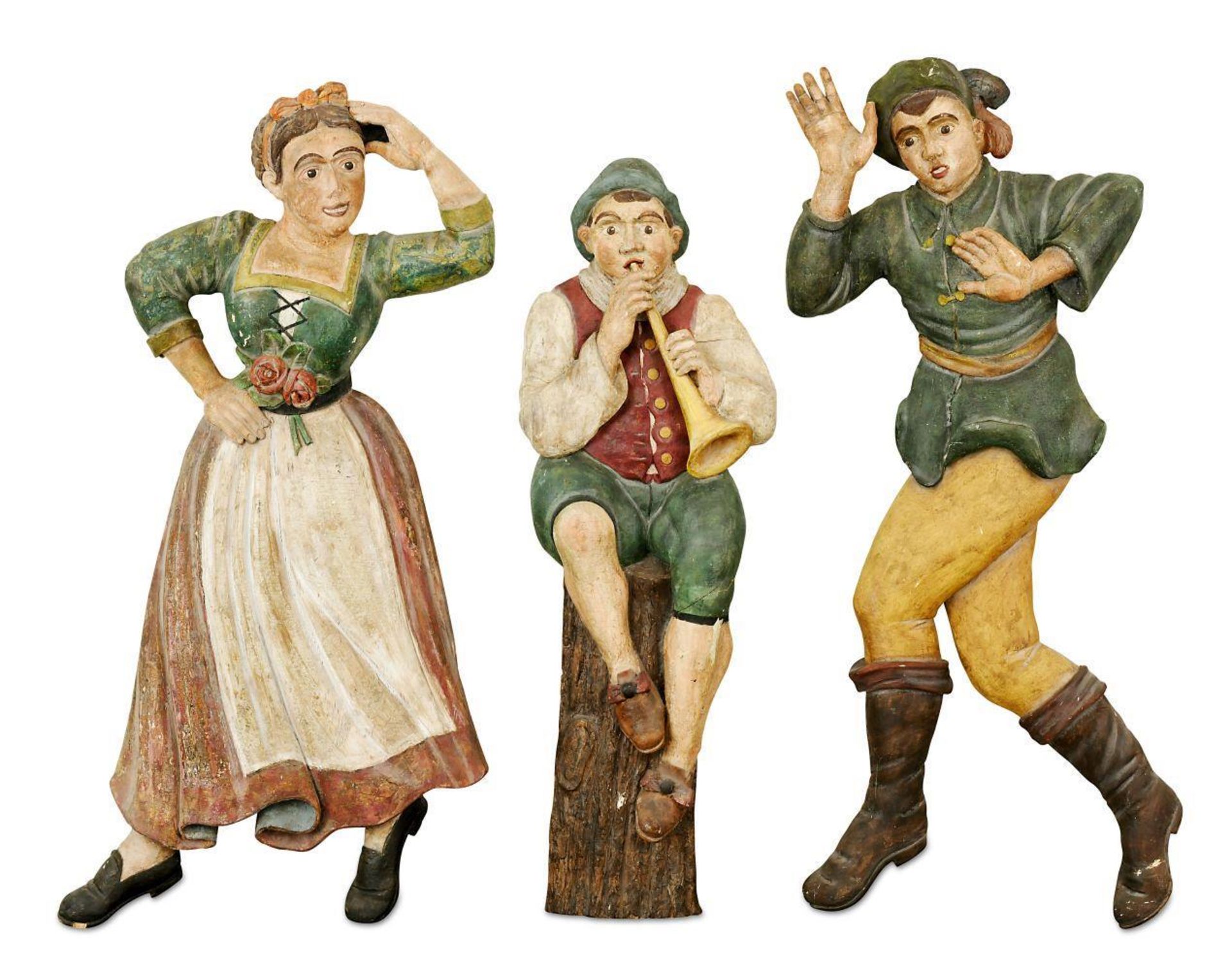 Drei Relieffiguren. 20. Jh. | Holz, geschnitzt, farbig gefasst.
