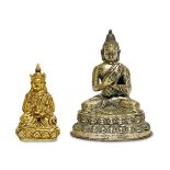 Padmasambhava (?) / Sitzender Buddha. Tibet oder Nepal (wohl) | Bronze.
