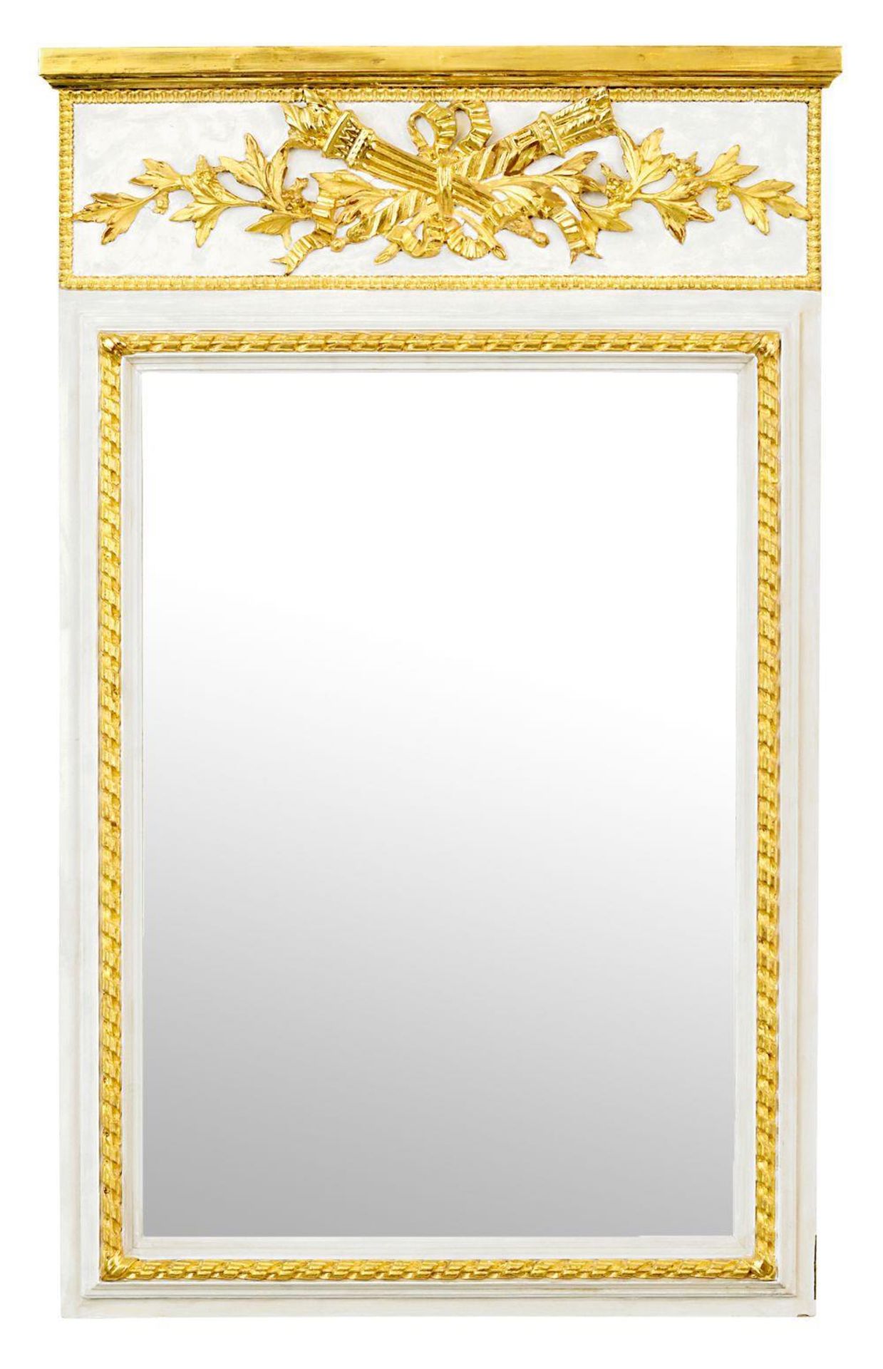 Spiegel. Louis-XVI-Stil | Holz, Schnitzwerk, weiß und goldfarben gefasst, Spiegelglas.