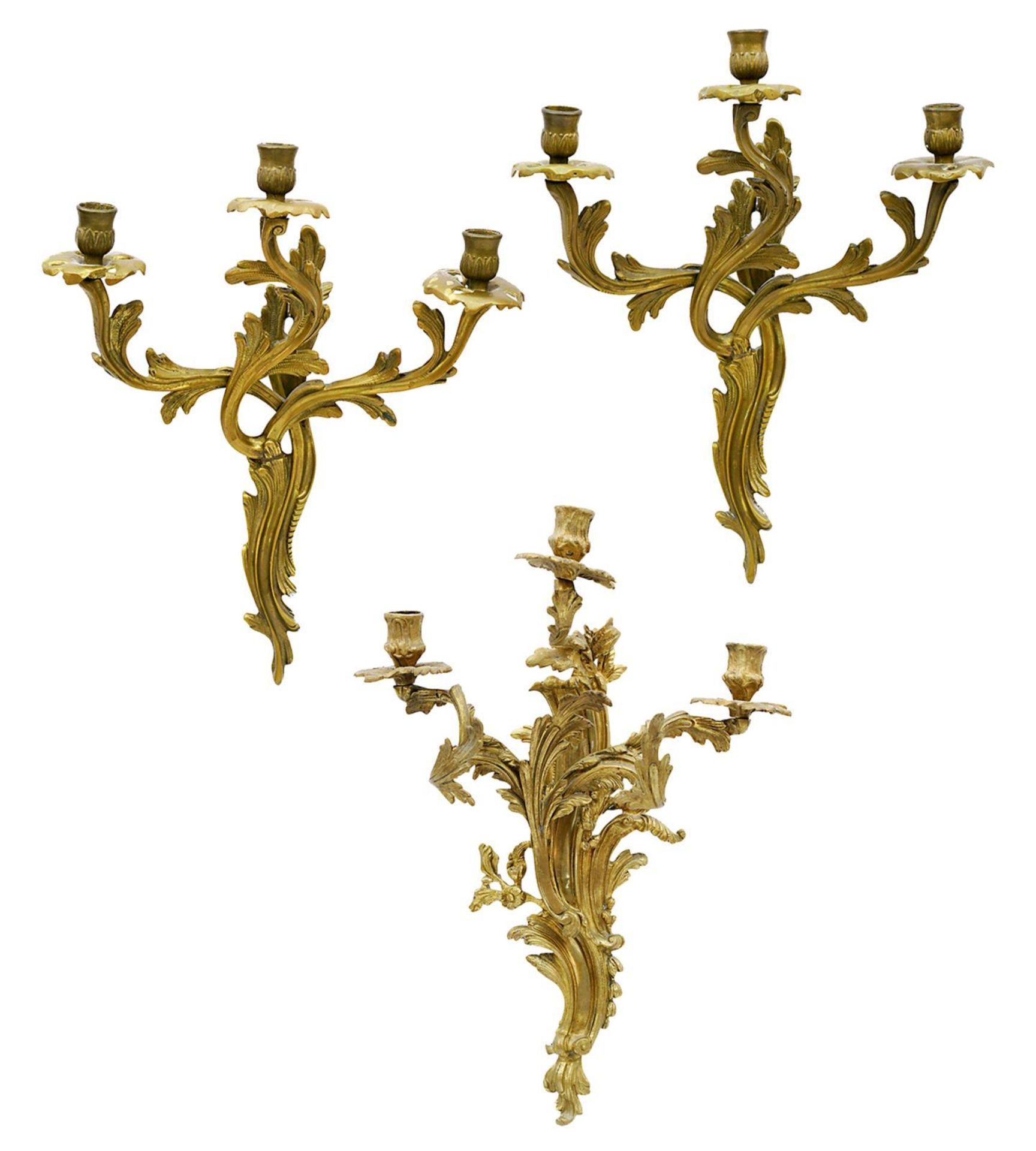 Ein Paar Appliquen und eine Applique. Barockstil | Bronze, tlw. goldfarben.