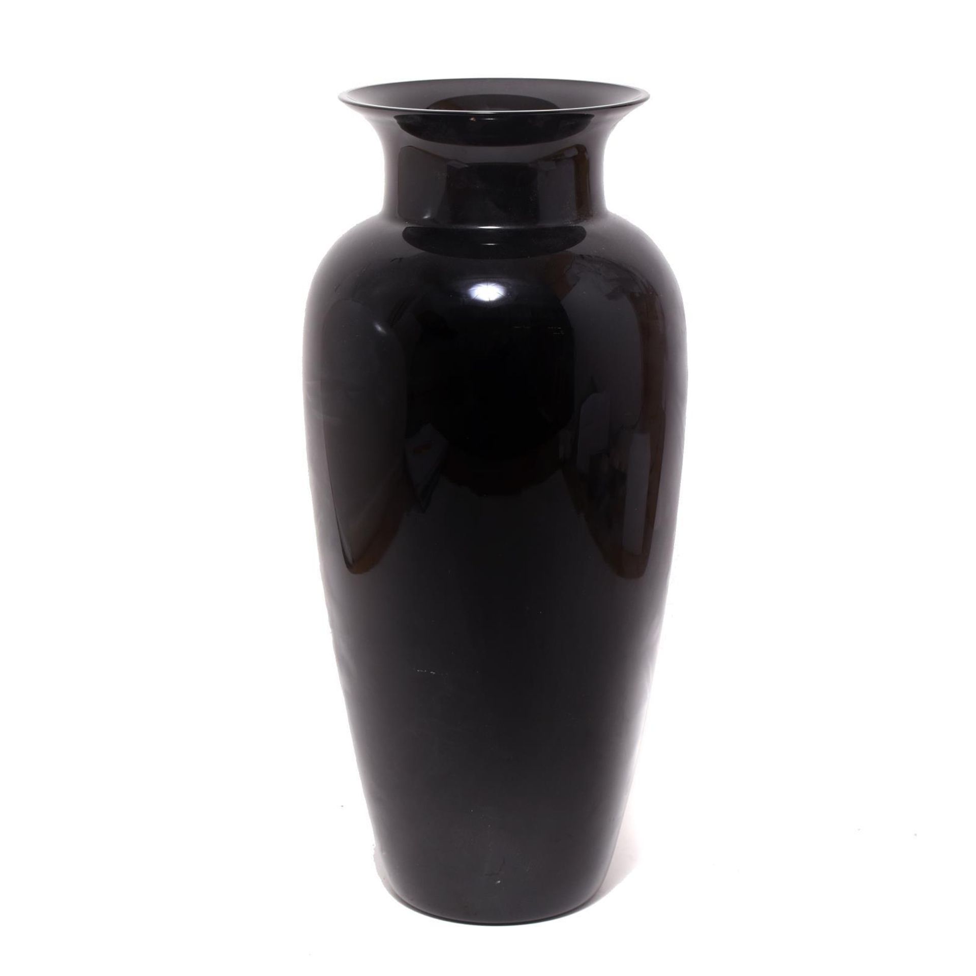 Vase. Murano, Veart, 20. Jh. | Dunkelviolettes Glas.