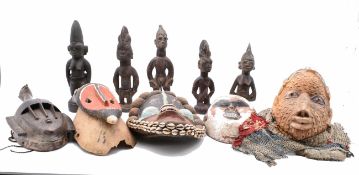 Kleine Sammlung afrikanischer Stammeskunst, Unterschiedliche Regionen, 19. und 20. Jh.
