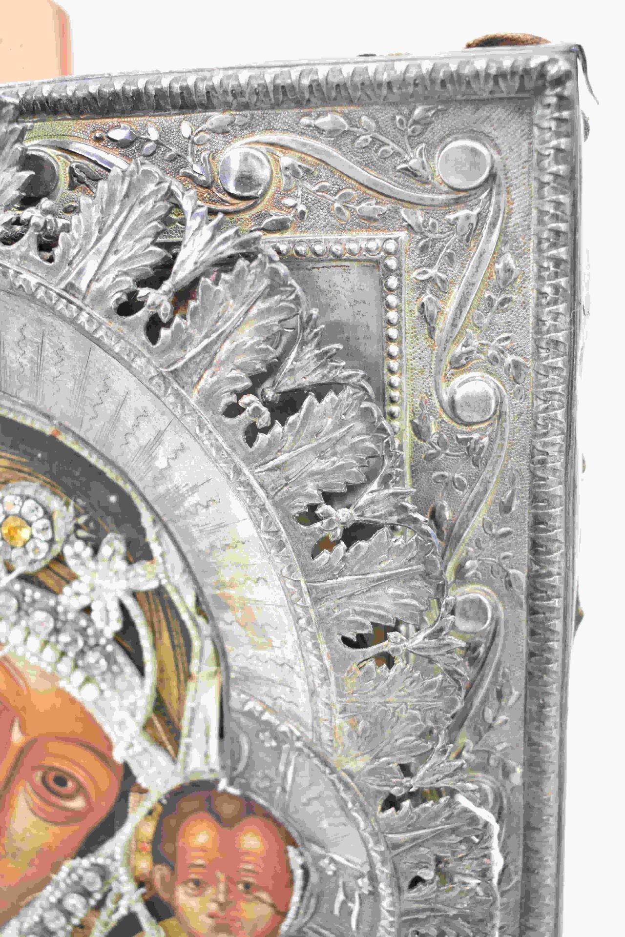 Marienikone mit Perlkleid und Silberoklad, St. Petersburg, frühes 19. Jh. - Bild 11 aus 18