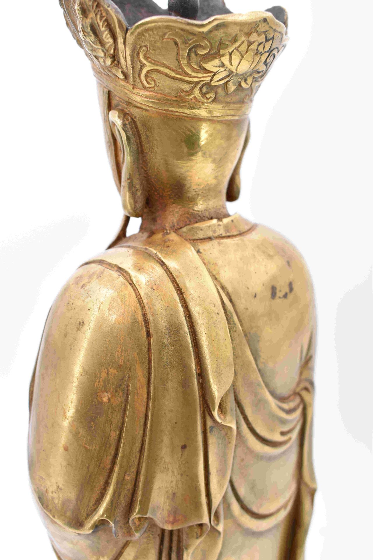 Figur des Bodhisattva Guanyin, China, 18./19. Jh. - Bild 8 aus 13