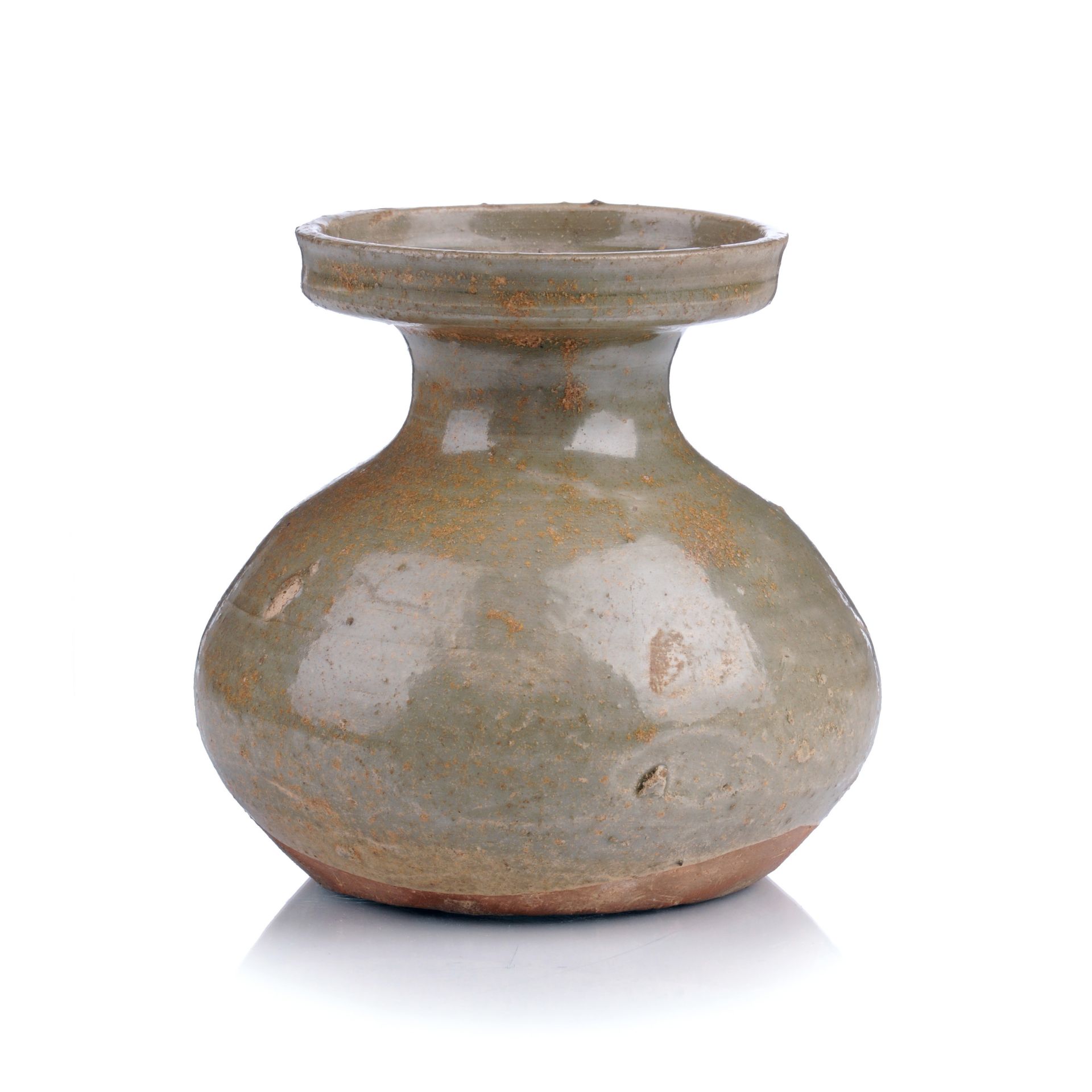 Qingbai (?) vessel. China. Probably Yuan dynasty, 1261– 1368. - Image 3 of 10