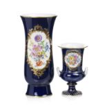 Kleine Kratervase "Bunte Blume" mit kobaltblauem Fond / Balustervase "Bunte Blume" mit kobaltbl...