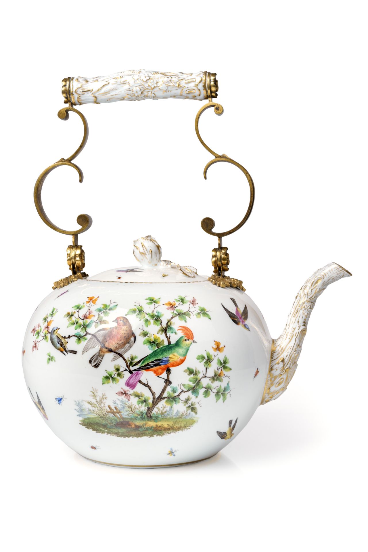 Rare, large tea kettle with bird painting. Johann Joachim Kaendler for Meissen. 1739. - Image 2 of 5
