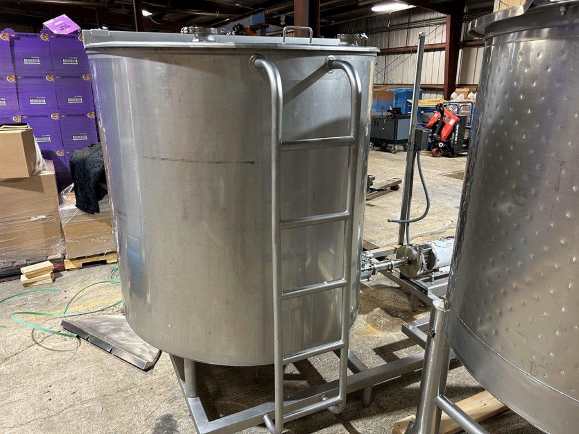 (Located in Ozark, AL) Stainless Steel 500 Gallon Single Wall Tank with Pump & Motor, Inside - Image 2 of 5