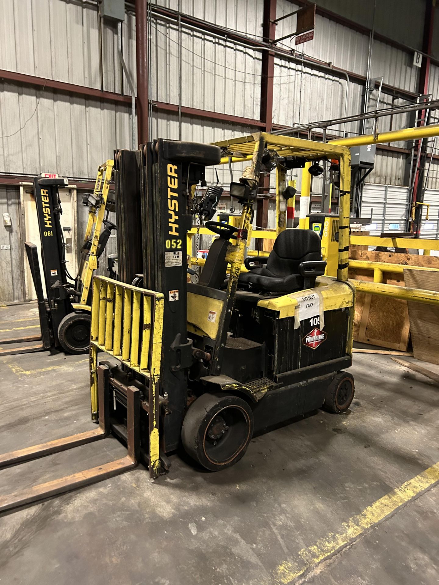 Hyster Eletric Forklift, Model #E50XM, Truck Weight W/ Battery 10600 lbs, Rigging/ Removal Fee - $