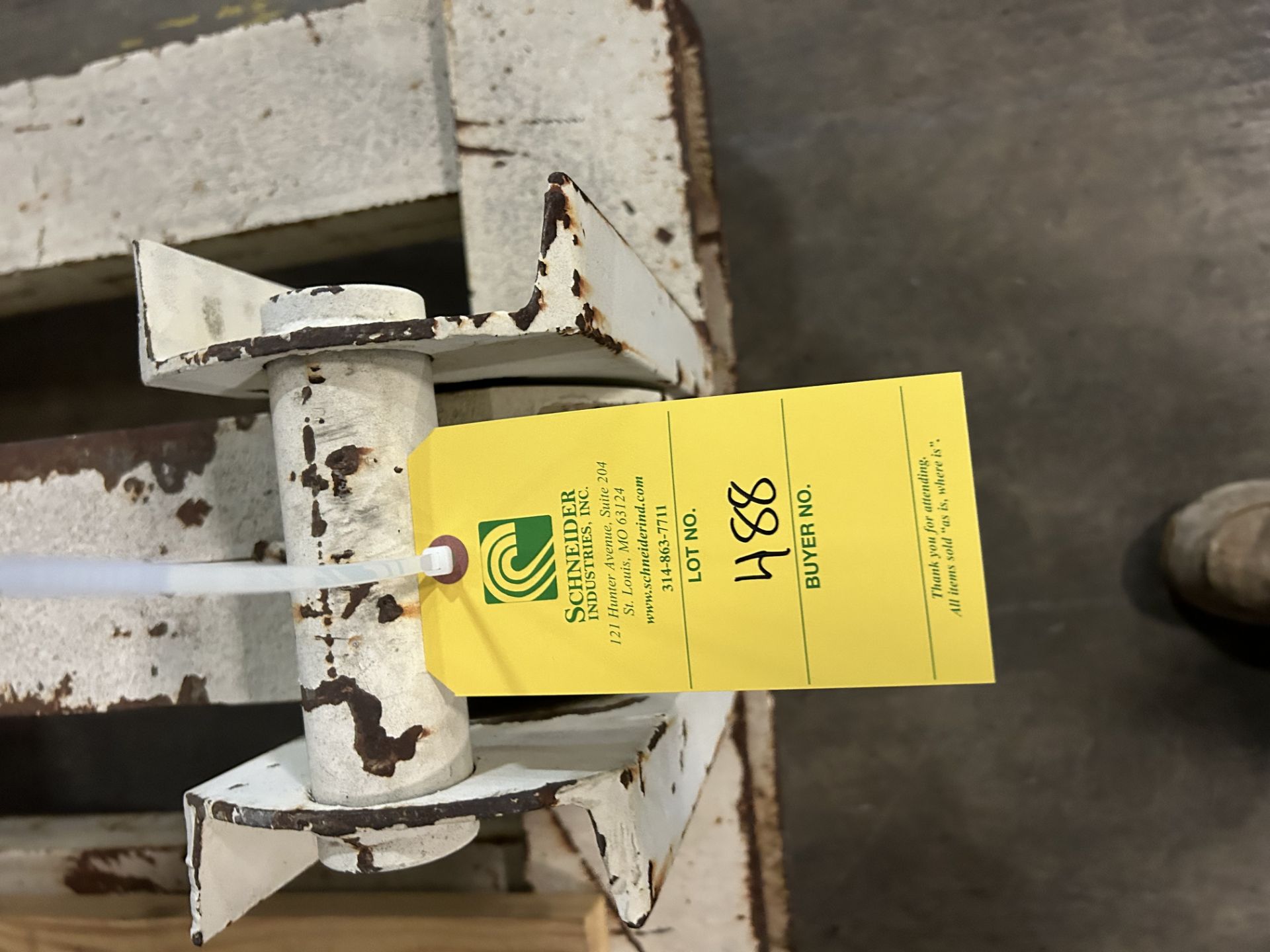 Forklift Hoist, Rigging/ Removal Fee - $75 - Bild 4 aus 4