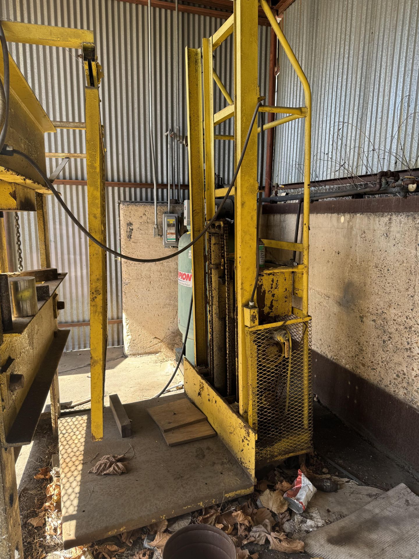Enerpac Hydraulic H-Press, Model# PER5045, Rigging/ Removal Fee - $525 - Image 3 of 5