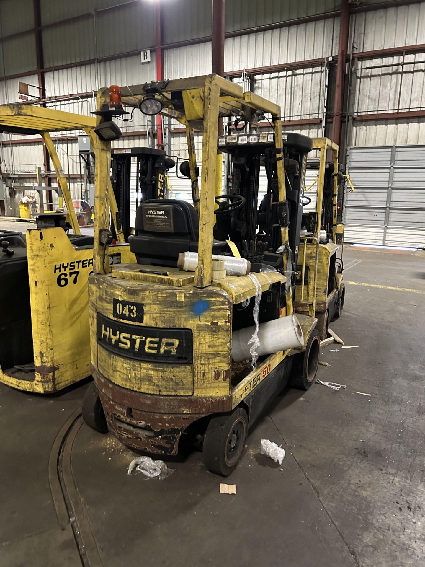 Hyster Eletric Forklift, (Needs Work & Battery), Rigging/ Removal Fee - $200