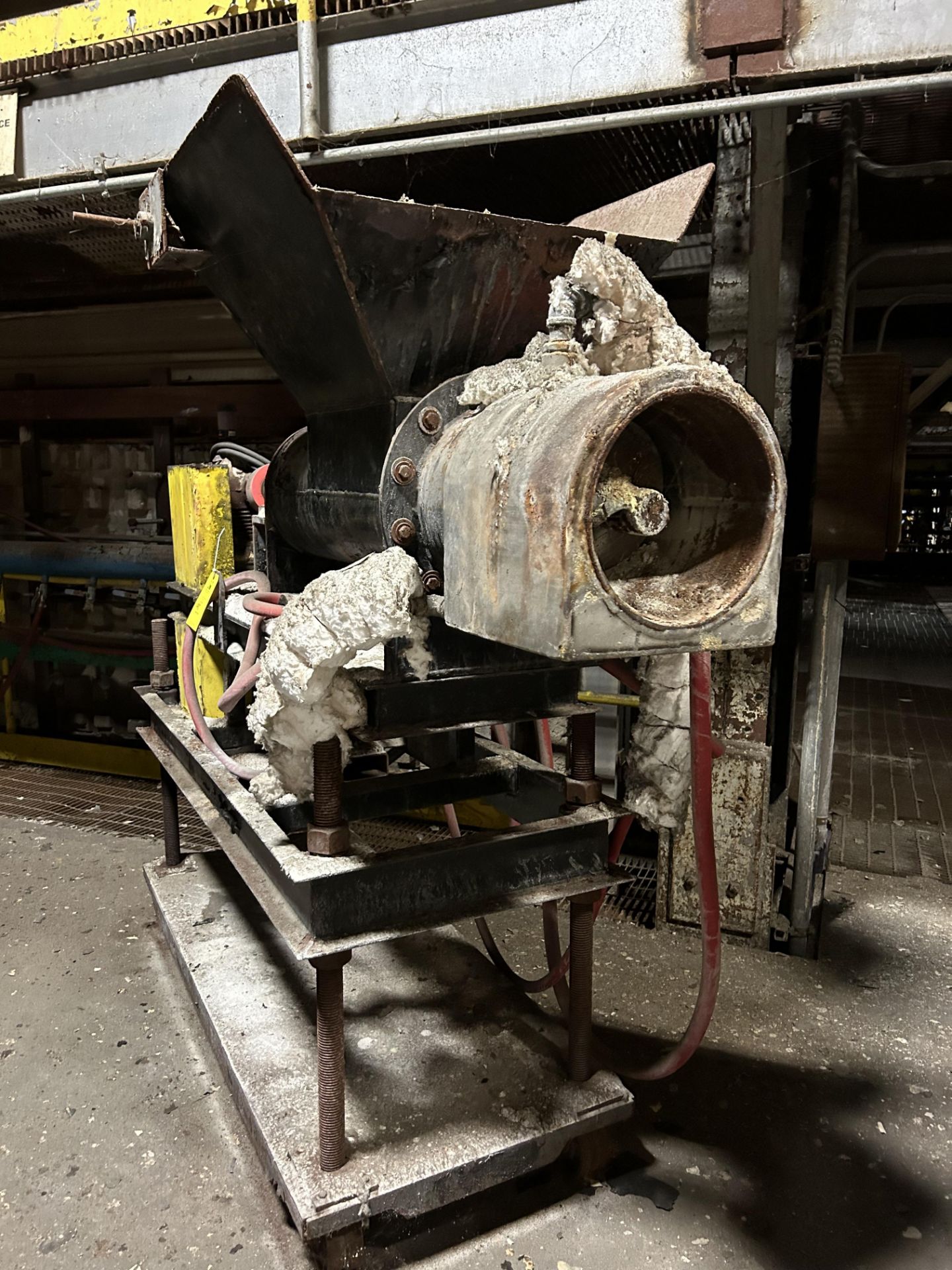 Auger Mixer, Rigging/ Removal Fee - $325 - Image 3 of 4