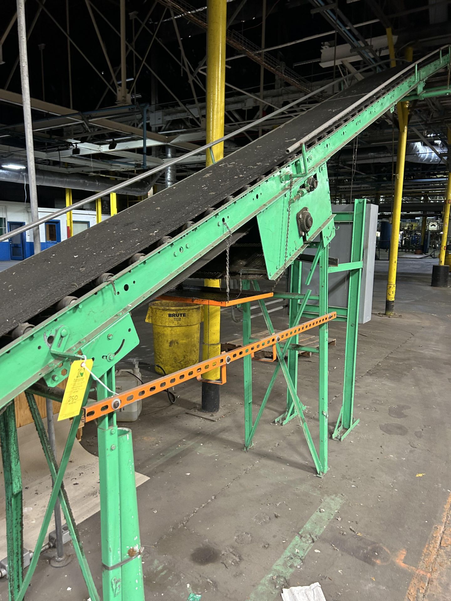 Belted Incline Conveyor System (Recommended Visiting Lot In Person To Understand Scale) - Image 2 of 3