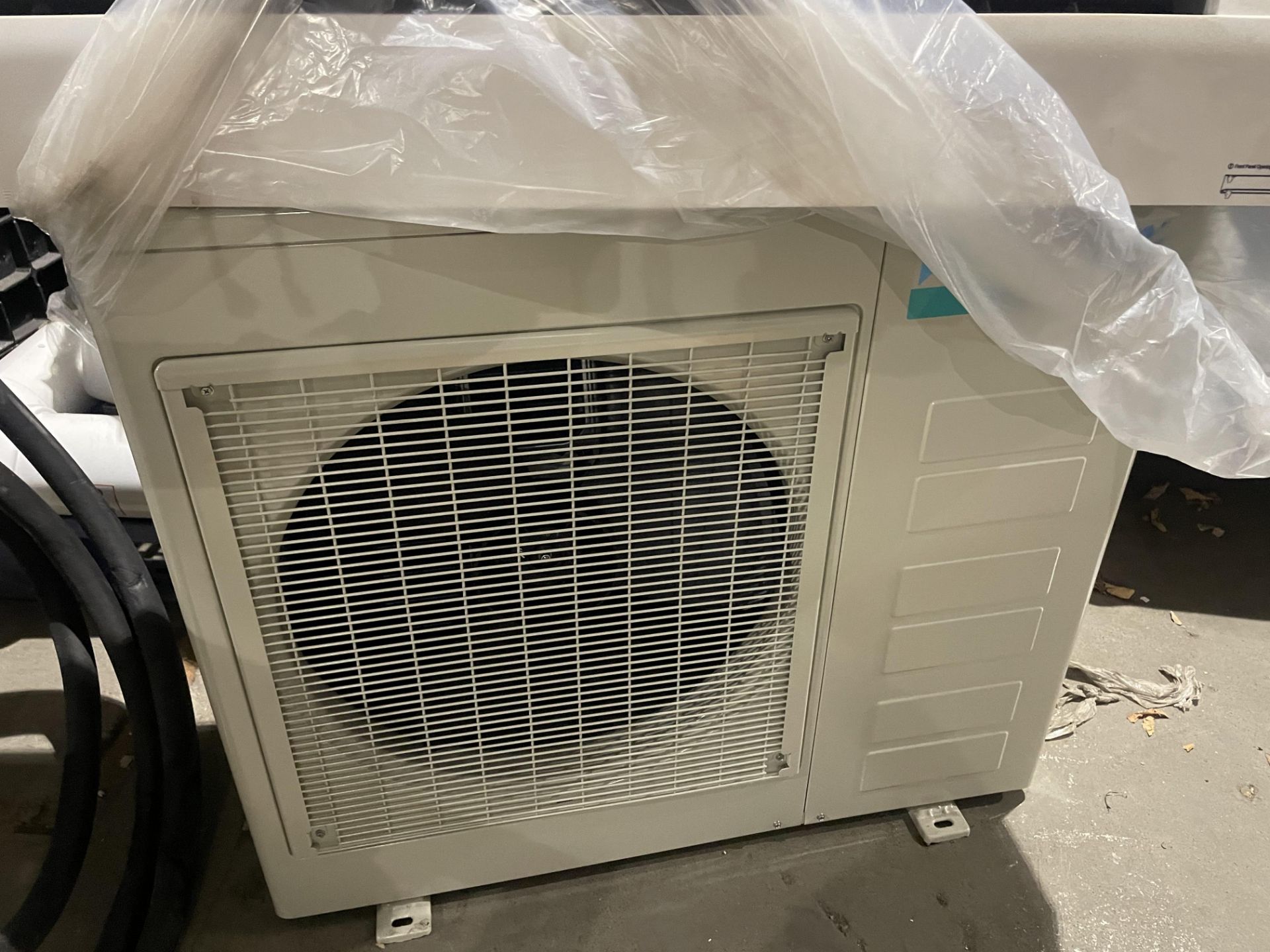 (Located in Brampton, ON, CA) Daikin Wall Mounted AC Unit, Model# FTXB24AXVJU, Serial# K017193 - Image 3 of 6