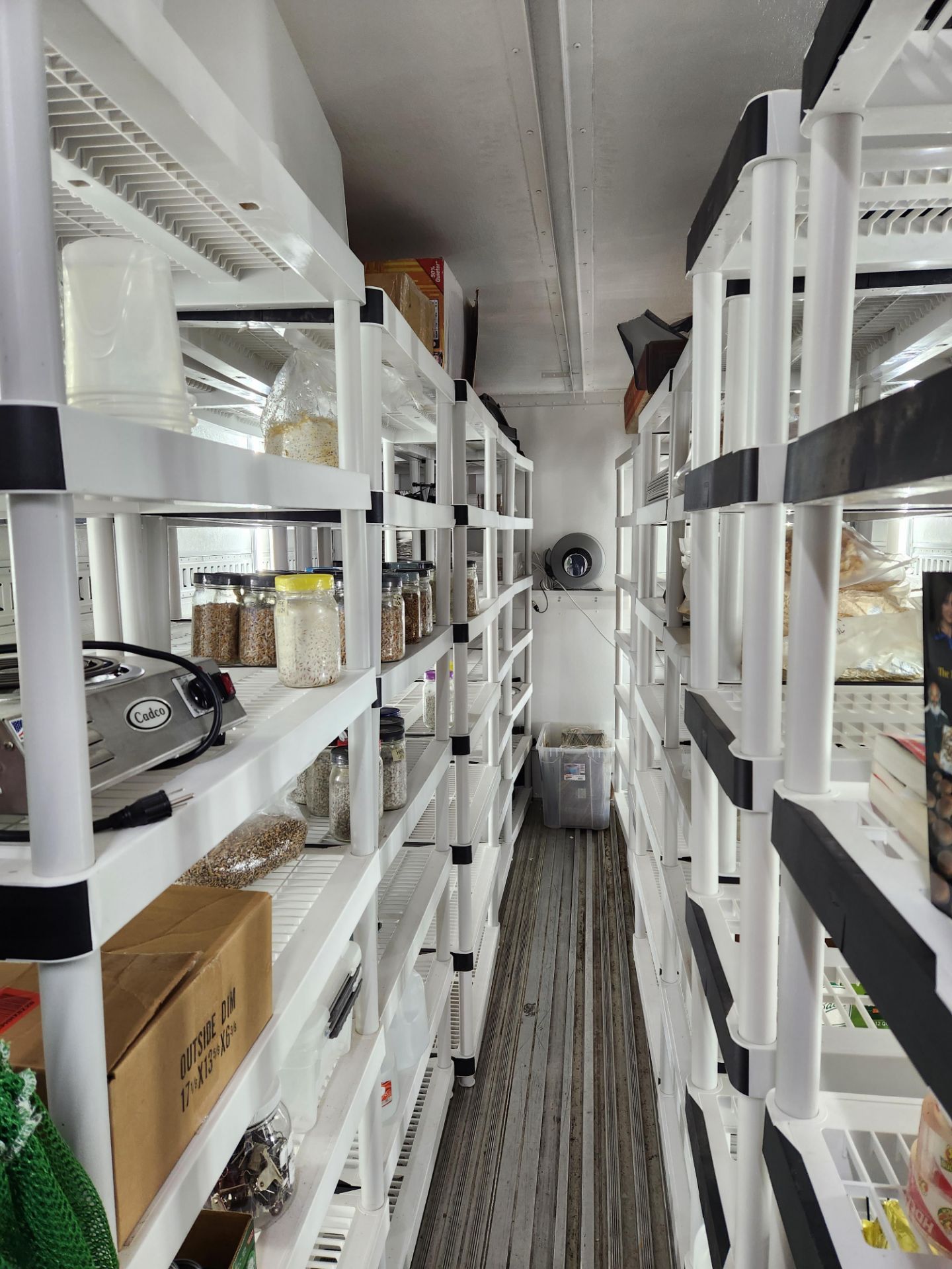 (Located in Portland, OR) Turnkey Mushroom Farm in Trailers (All Items Photoed Included) - Image 15 of 22