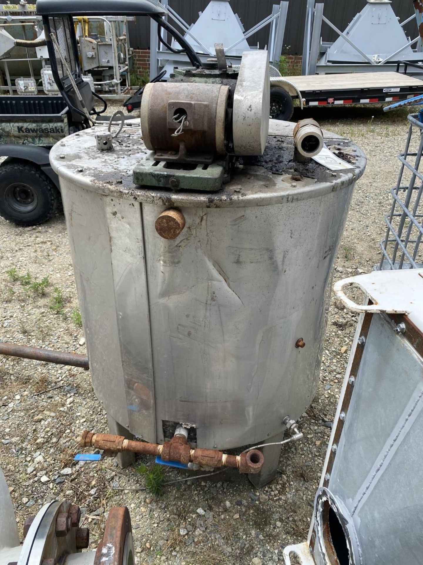 Lot Location: Greensboro NC 150 GALLON STAINLESS STEEL LIQUID MIXING TANK - Image 13 of 14