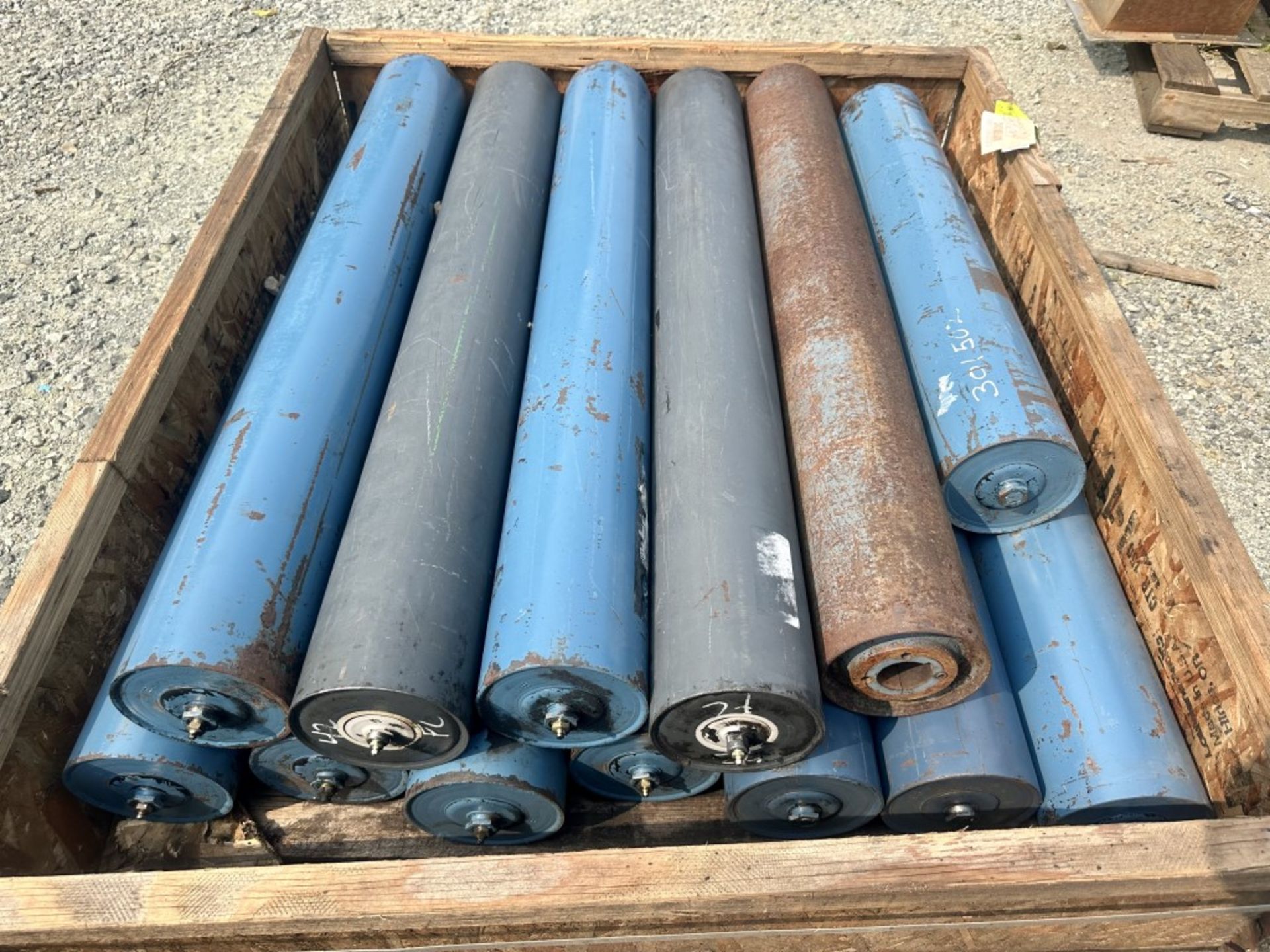 Lot Location: Greensboro NC 6'' DIAMETER BELT CONVEYOR RETURN IDLER ROLLERS 39'' & 45'' LONG - Image 5 of 8