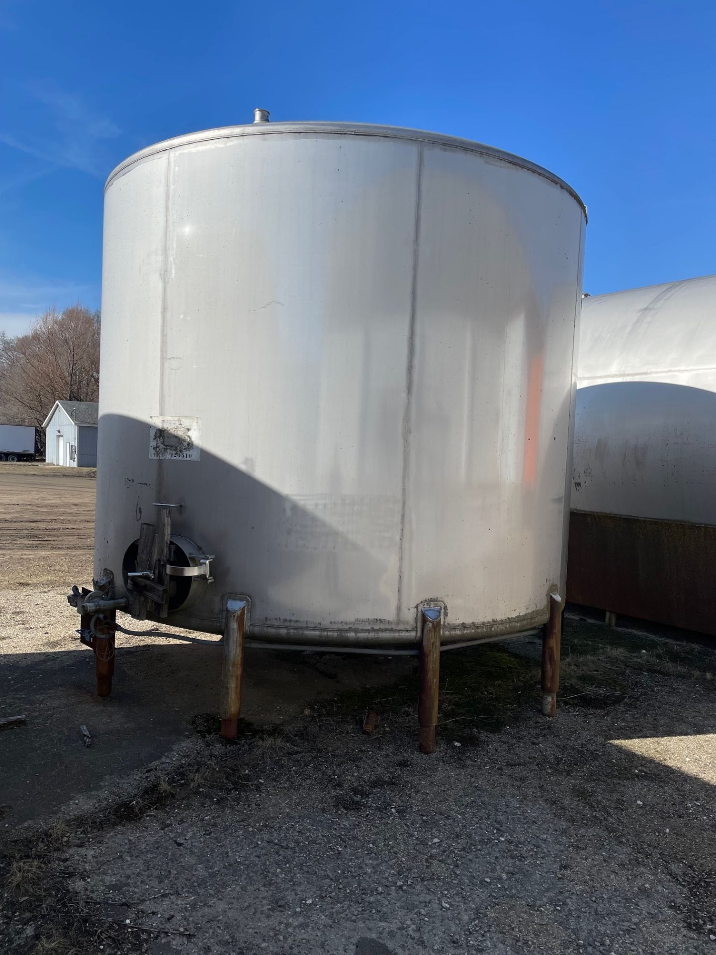 (Located In Springfield, MI) Paul Mueller 304 Stainless Vertical Tank 8000 Gallon S/N 141376-1 Last