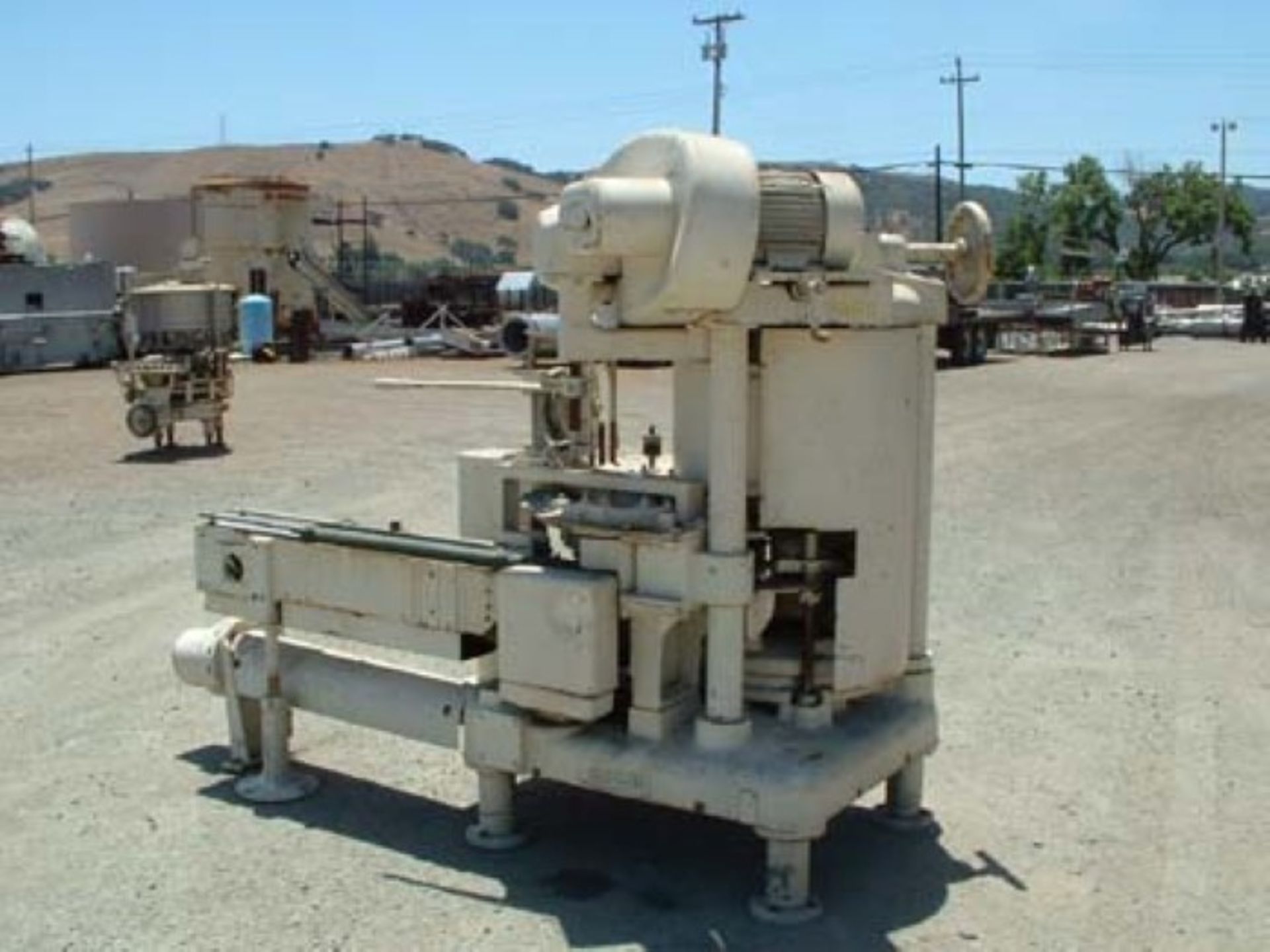 (Located in Morgan Hill, CA) Angelus Seamer, Model 40PR-MSLF, SN 99621178, 211 Dia. Atmo - Rotary