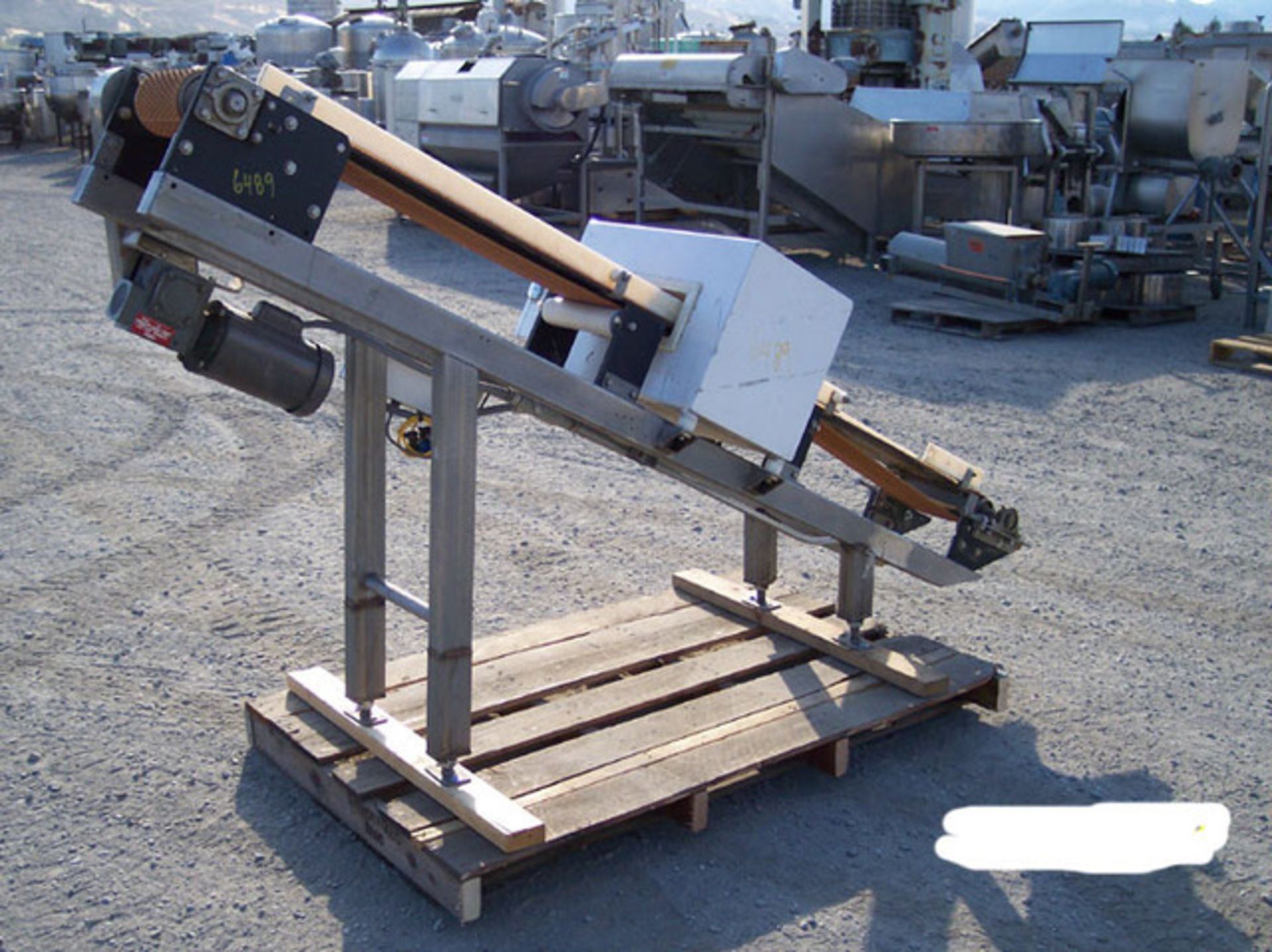 (Located in Morgan Hill, CA) Goring Kerr Metal Detector, Model TEK 21, SN 46999, 4" x 10" Aperture