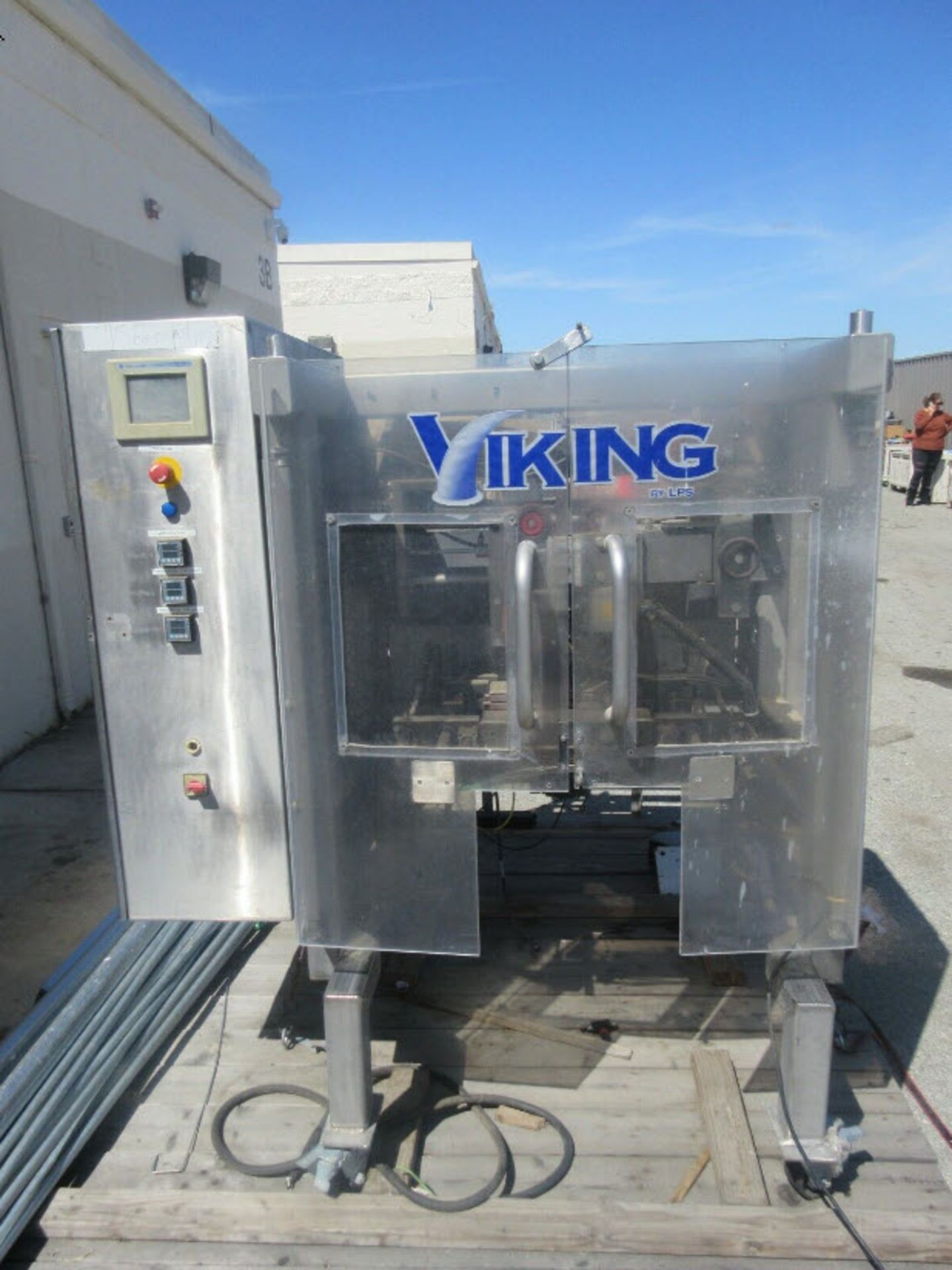 (Located in Hollister, CA) Viking A330SDS Vertical Bagger, Rigging Fee: $100