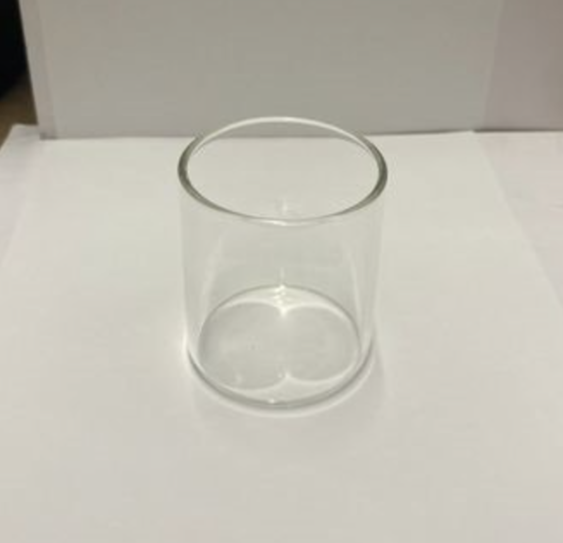 (Located in Moreno Valley, CA) 5oz Premium Glass Jar 100ct, Qty 3000