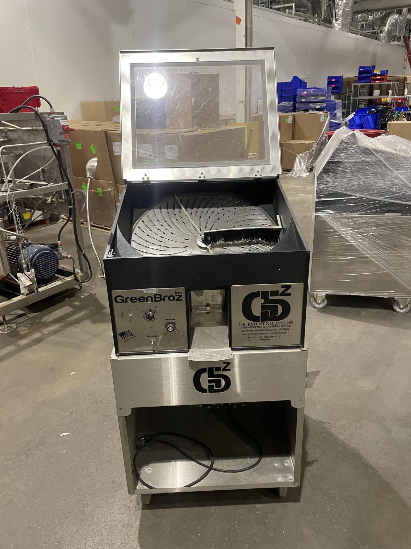 (Located in Brampton, ON, CA) Greenbroz 420 Commercial Dry Trimmer