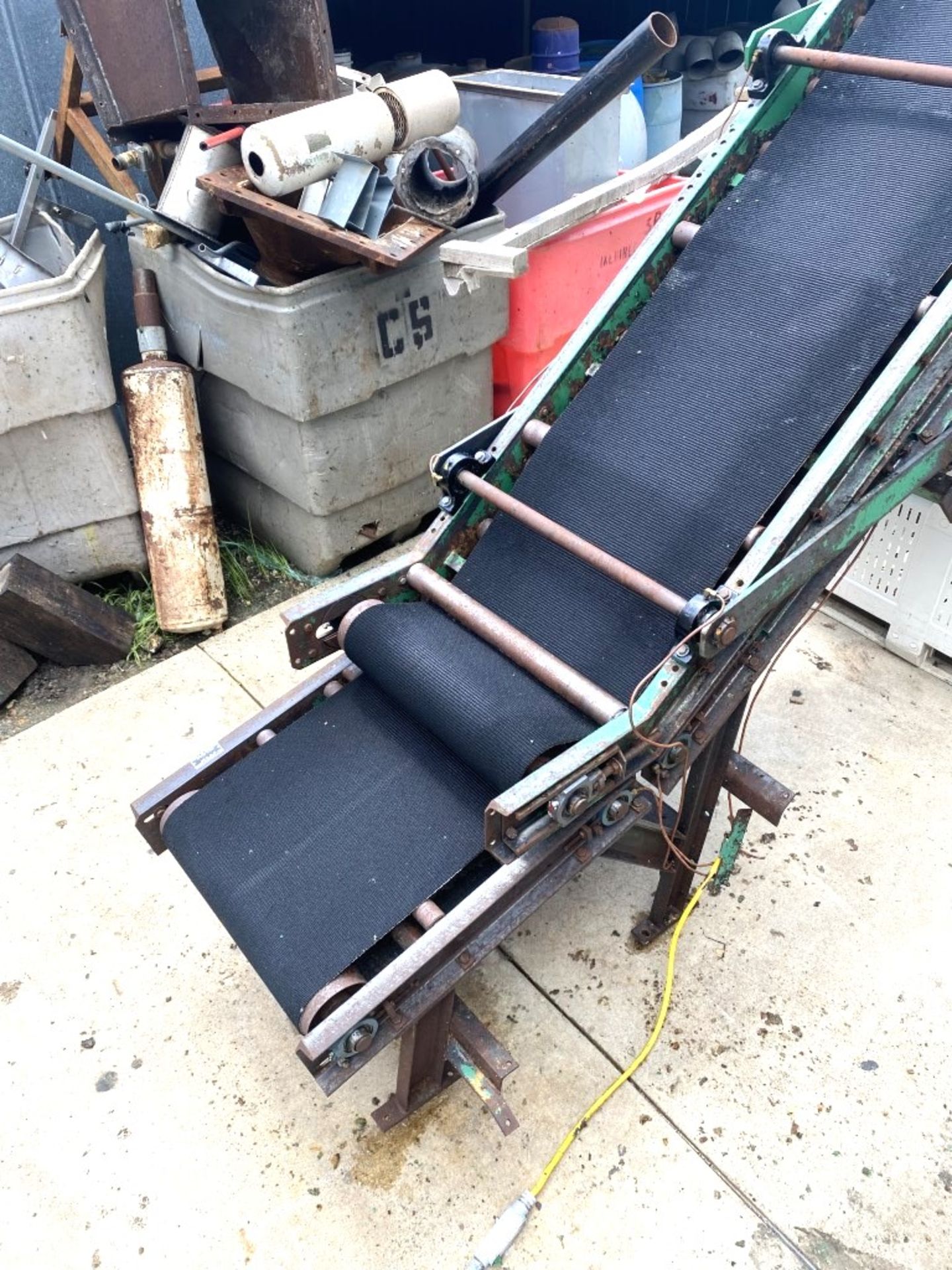 Lot Location: Greensboro NC 24'' WIDE BAG FLATTENER BELT CONVEYOR - Image 11 of 11