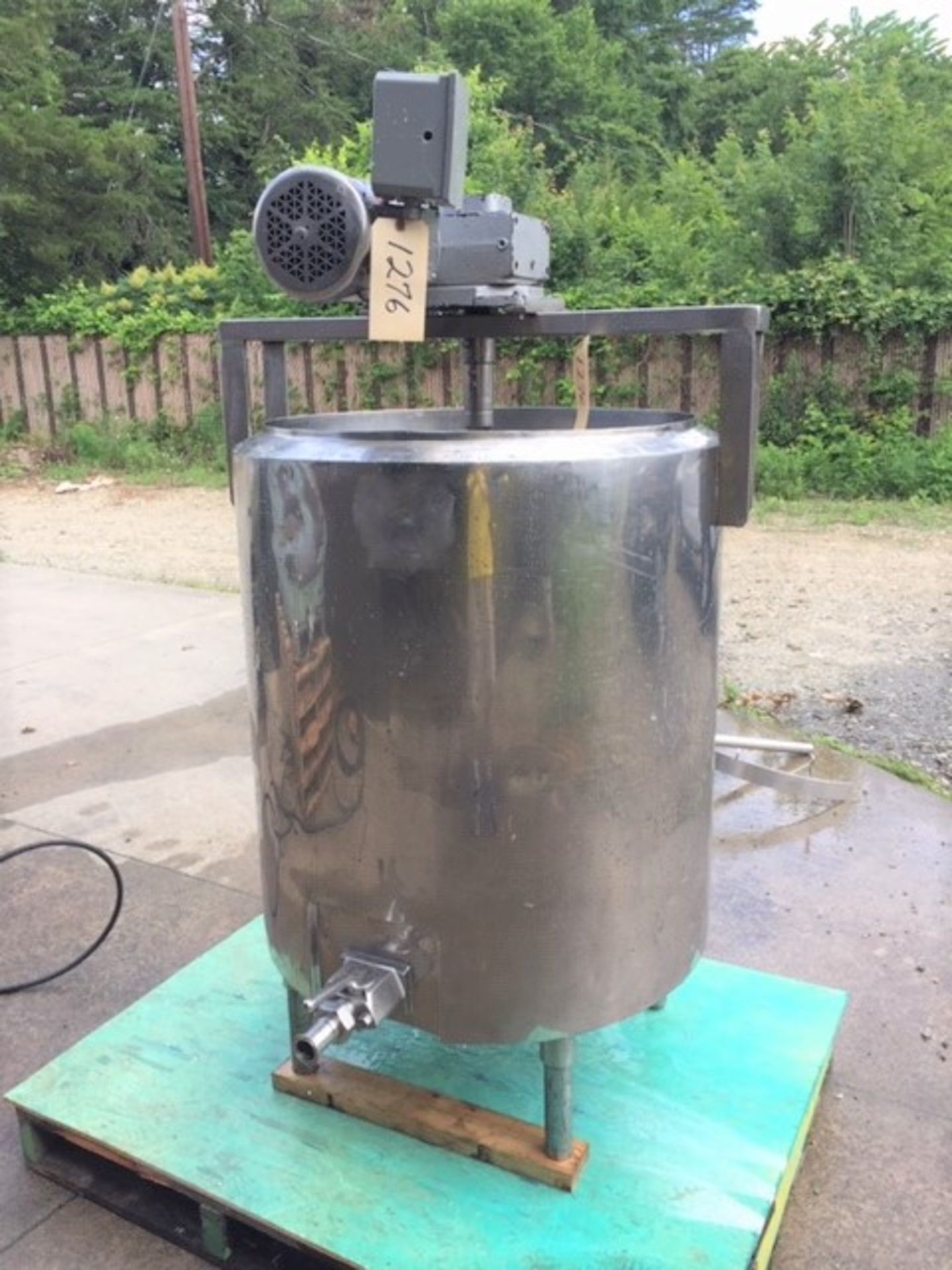 Lot Location: Greensboro NC 110 GALLON STAINLESS STEEL INSULATED MIX TANK