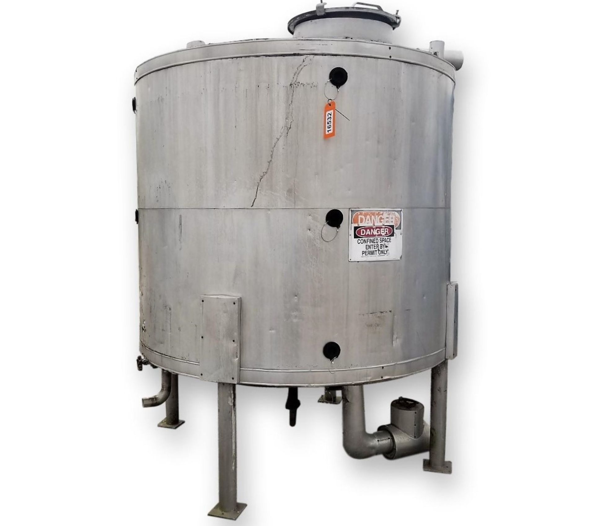 Lot Location: Greensboro NC Used 1,000 Gallon Stainless Steel Tank with Plate Heat Exchanger and Pum - Image 2 of 18