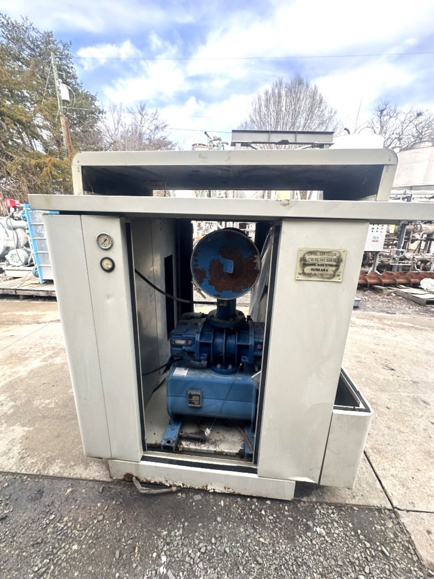 Lot Location: Greensboro NC 25 HP AERZEN BLOWER TYPE AMUSA- GM15L-00 - Image 8 of 11