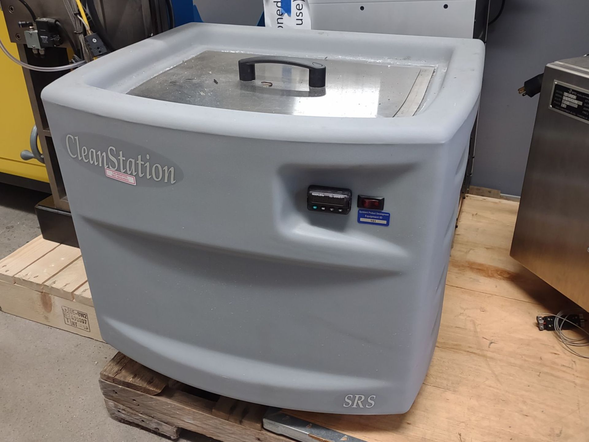 (Located in Carlsbad, CA) CleanStation SRS, Model# SRS-DT3 OBJ JA, Serial# 11812100216B