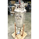 Lot Location: Greensboro NC Used 20 gallon Stainless Steel Vertical Mixing Vessel Tank