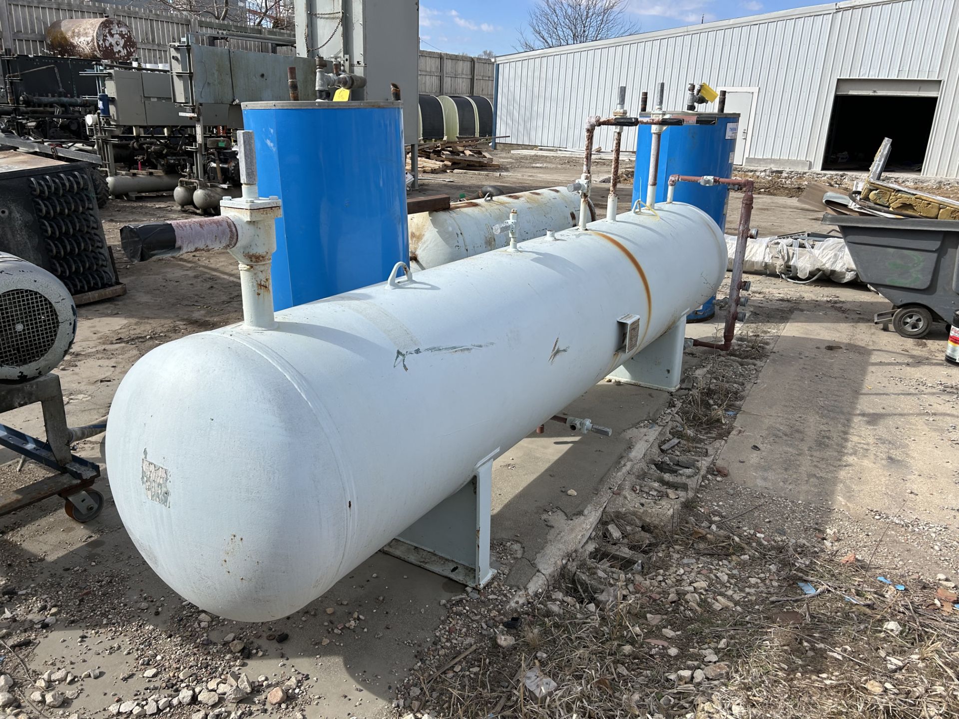 Lot Location: Hartley IA - York International Horizontal Freon collection tank