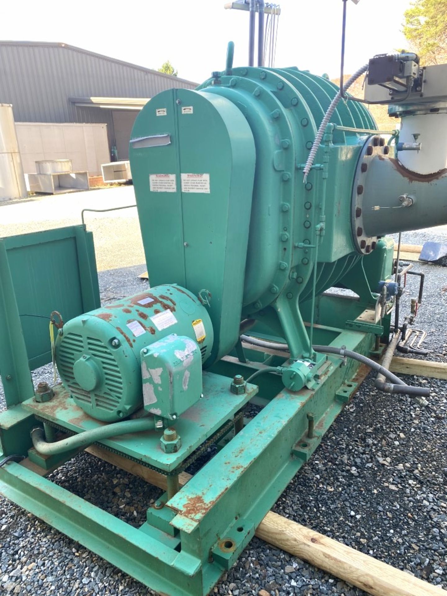 Lot Location: Greensboro NC 50 HP ROOTS ROTARY LOBE VACUUM BLOWER MODEL 1639 RGS-HVB HIGH VACUUM BOO - Image 7 of 14