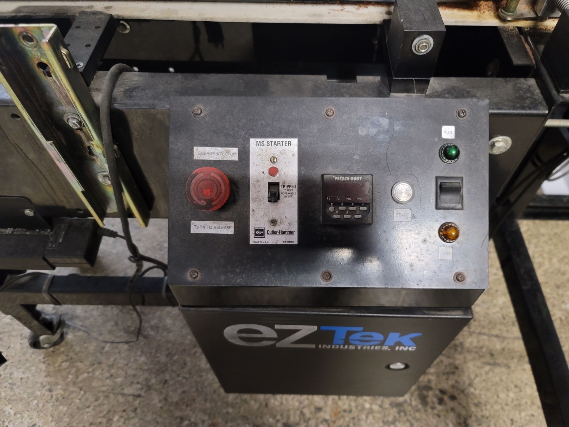 (Located in Belle Glade, FL) EZTEK INDUSTRIES BOX SEALER, Loading/rigging fee: $100 - Image 3 of 4