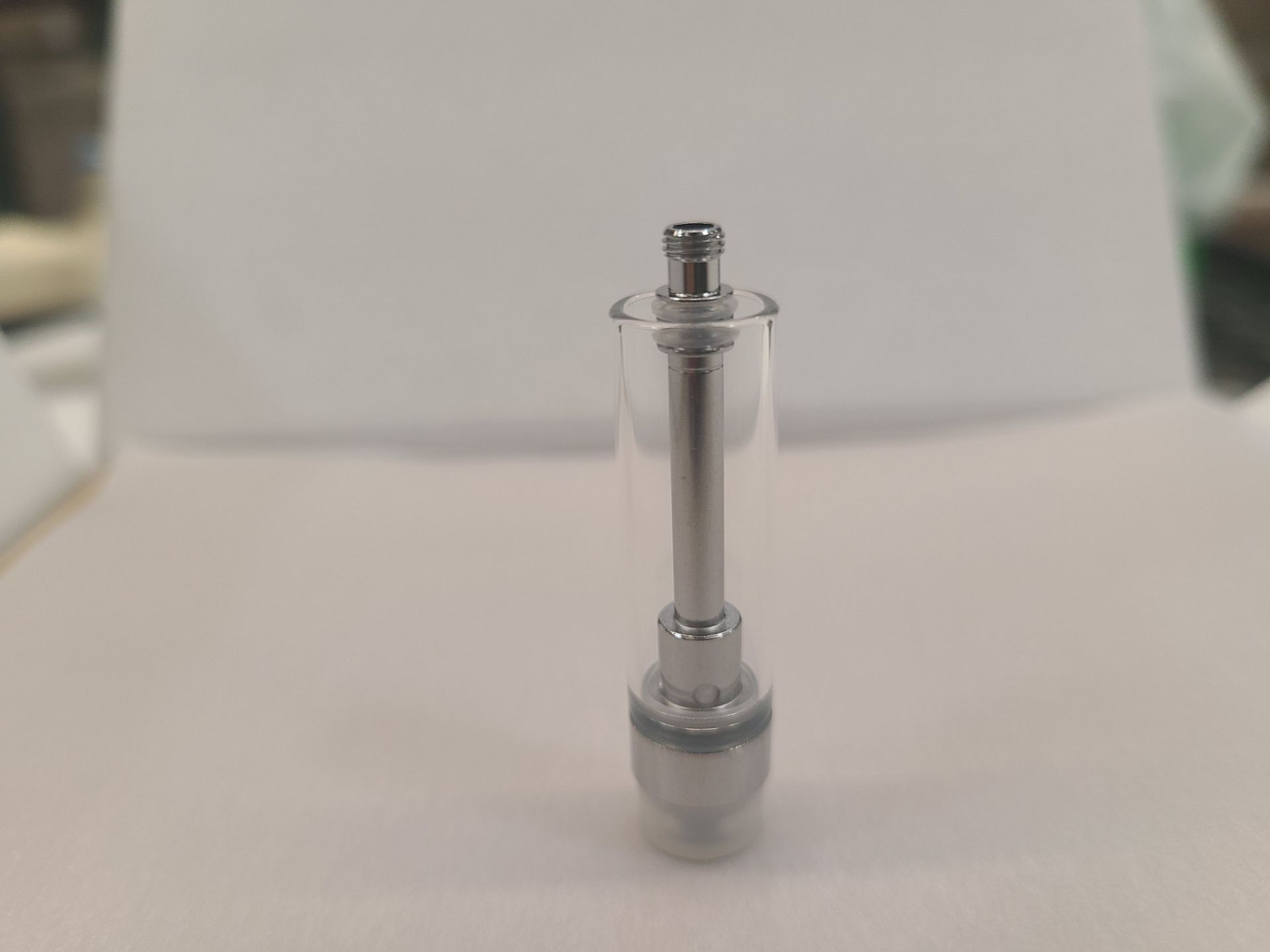 (Located in Moreno Valley, CA) Pollen Tech Glass Body Screw-In Cartridge - 1.0 Gram 1.8mm, Qty 500 - Image 2 of 4