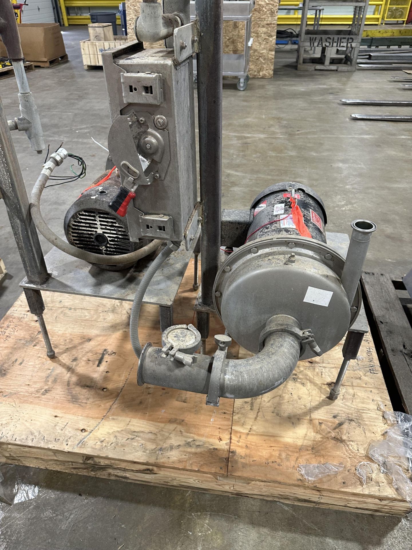 (Located In Springfield, MI) Lot of 2 Centrifugal Pumps - Image 2 of 3