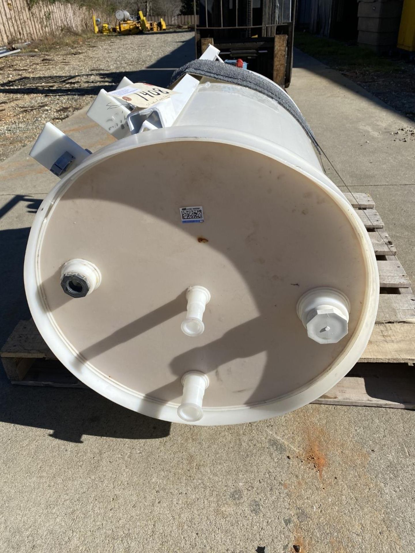 Lot Location: Greensboro NC 55 GALLON PLASTIC CONICAL HOPPER TANK - Image 3 of 8