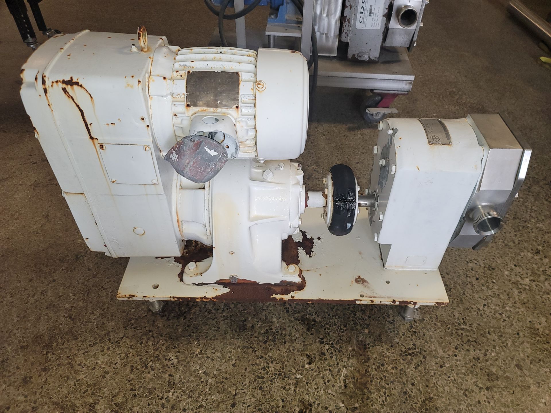 (Located in Belle Glade, FL) 3HP POSITIVE DISPLACEMENT PUMP, Loading/Rigging Fee: $25 - Image 2 of 5