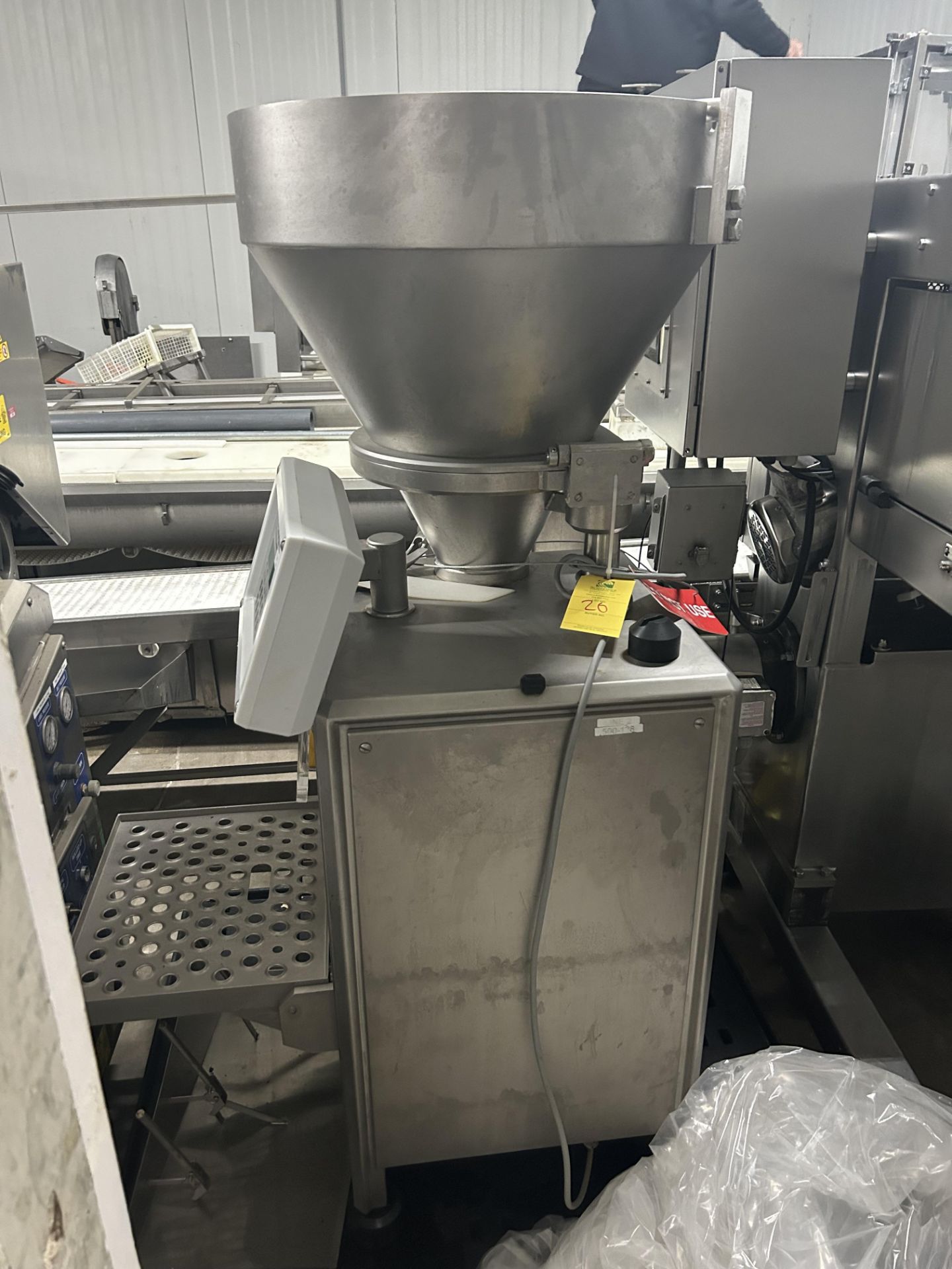 Lot Location: St. Louis MO - Vemag Robot 500 Extruder/Stuffer, DOM 2016, S/N #1285033 - Image 6 of 10