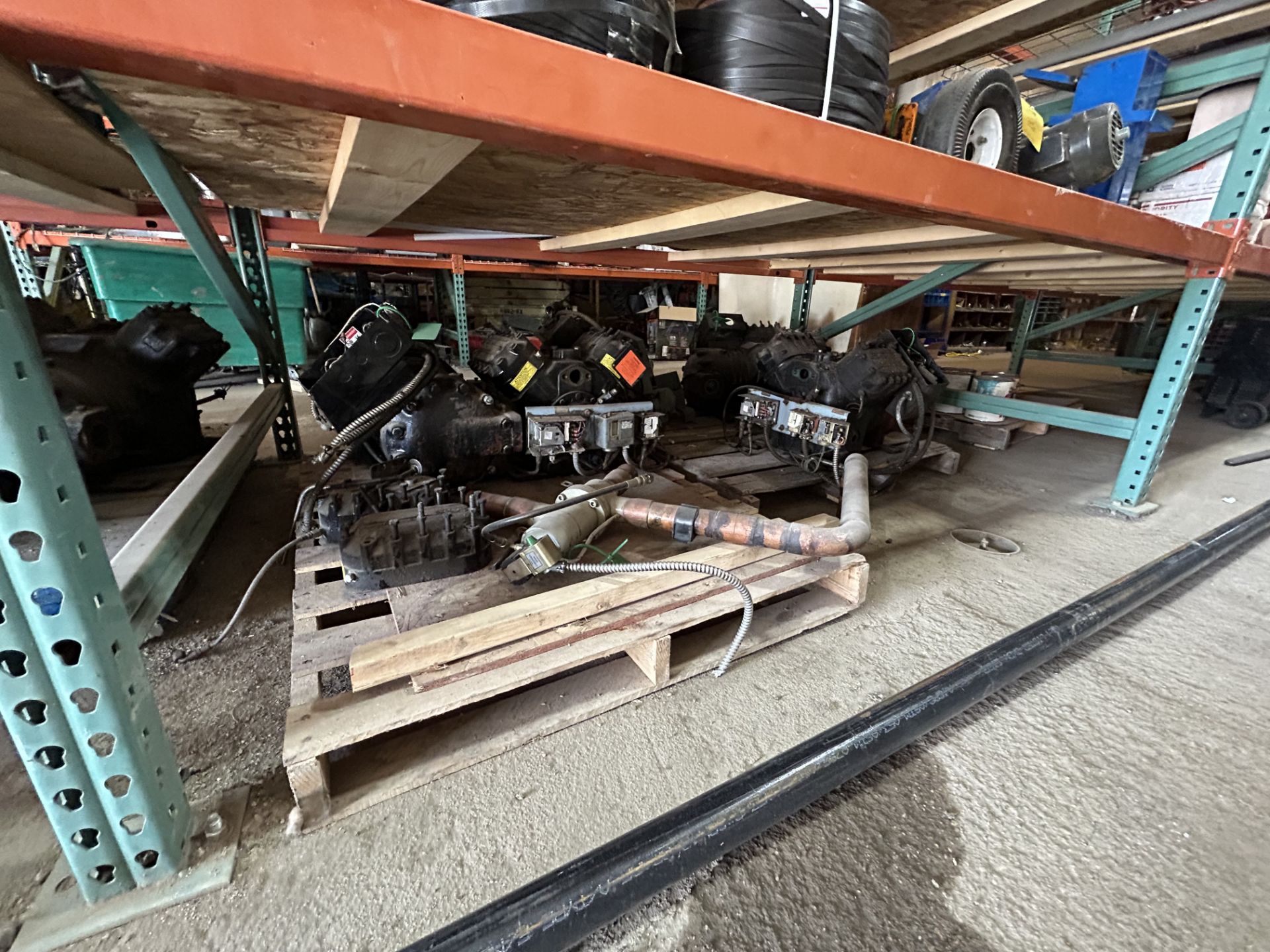 Lot Location: Hartley IA - Pallet of Compressors, Compressor Parts, & Delta Saw