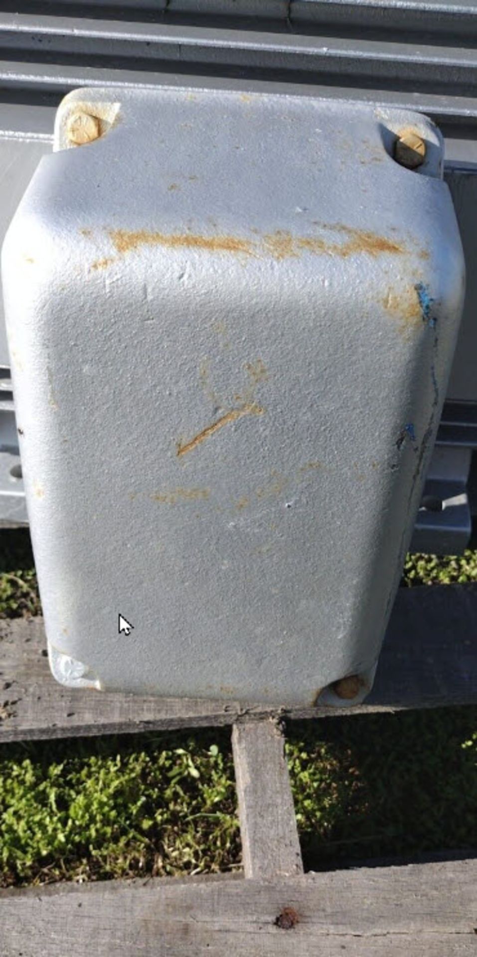 (Located in Hollister CA) Griswold Water Filtration System, Rigging Fee: $100 - Image 10 of 15