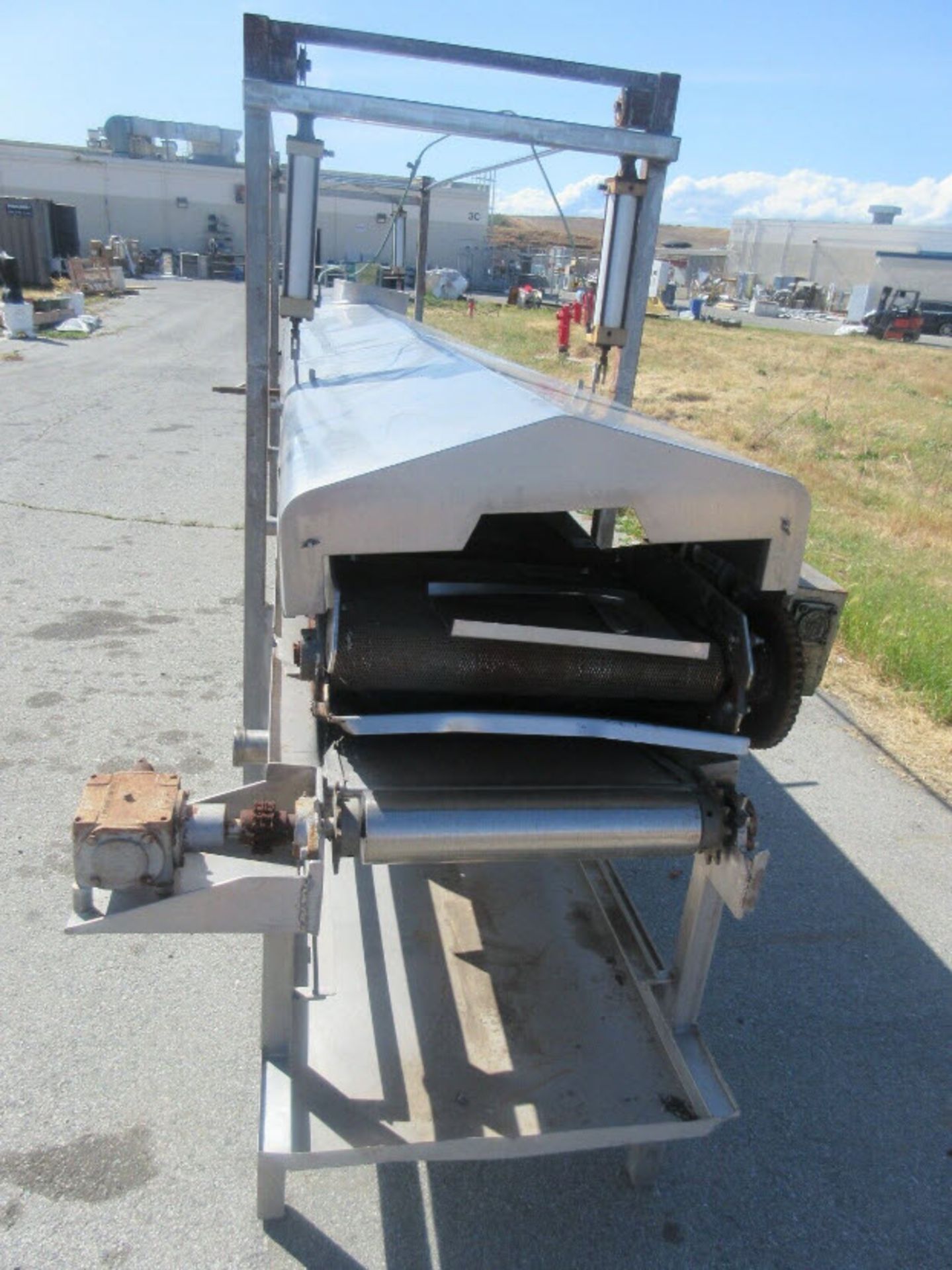 (Located in Hollister, CA) Industrial Oil Roaster, Rigging Fee: $100 - Image 2 of 9