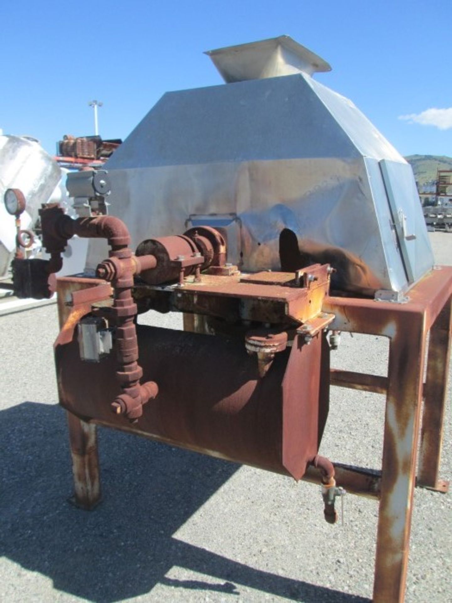 (Located in Morgan Hill, CA) K and K Pressure Peeler, Model 100 Liter, Telemecanique TSX-17 Controls