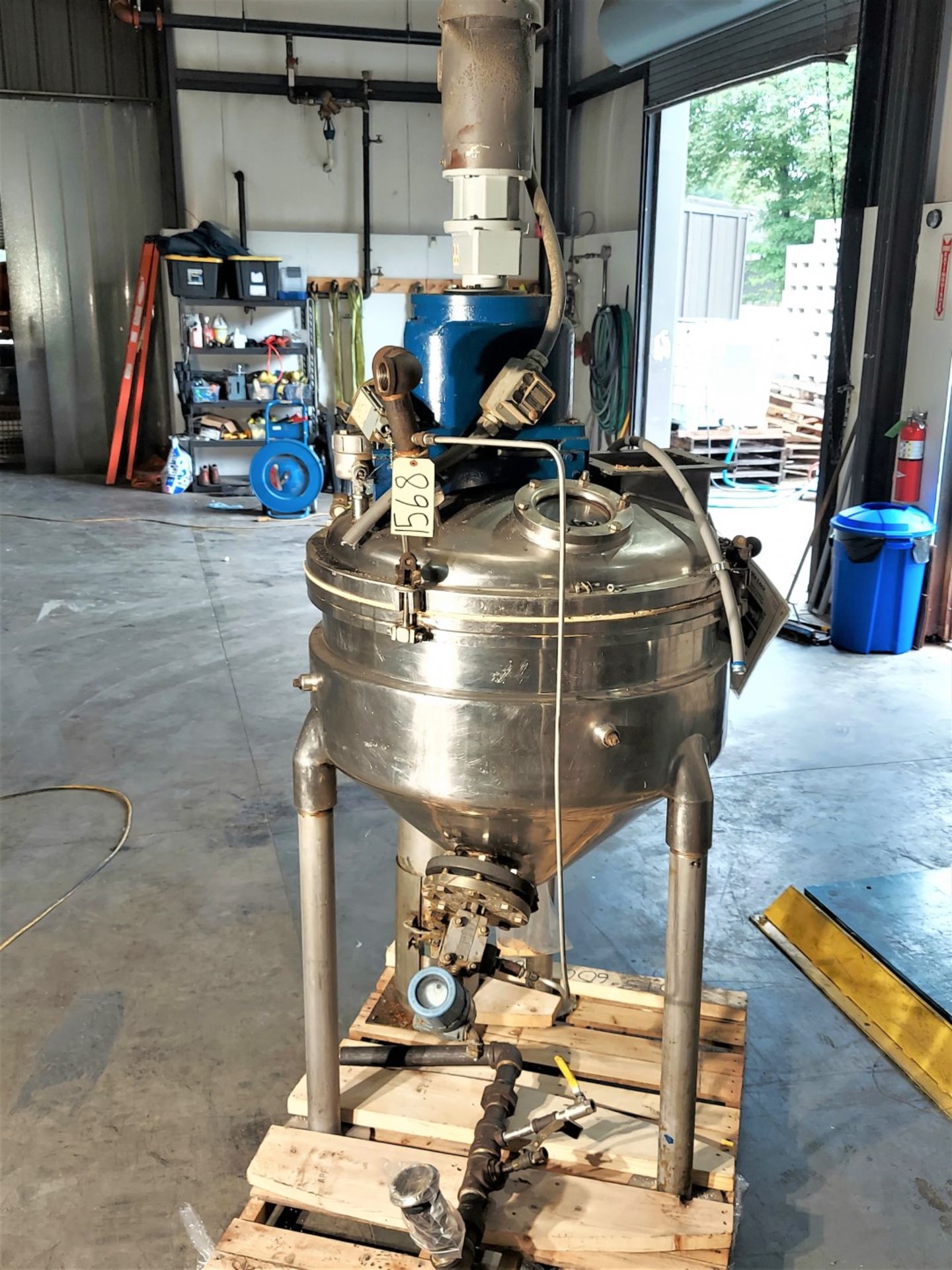 Lot Location: Greensboro NC 60 GALLON GROEN MODEL TA-60 STAINLESS STEEL INSULATED MIX TANK.