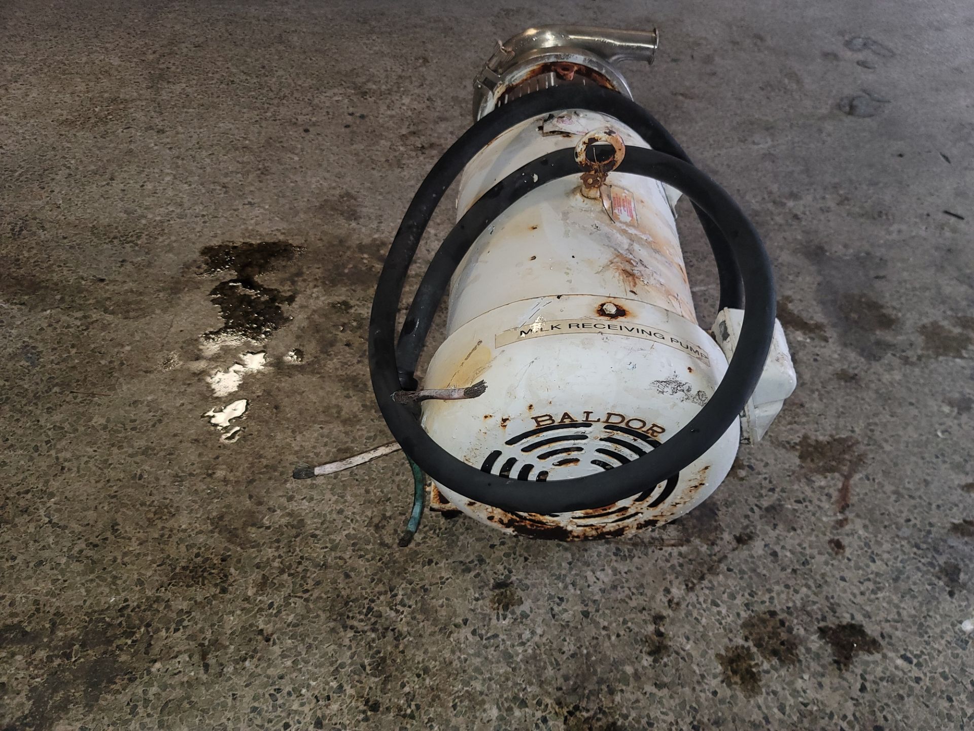 (Located in Belle Glade, FL) 20HP CENTRIFUGAL PUMP 3" INLET 1.5" OUTLET, Loading/Rigging Fee: $25 - Image 4 of 5