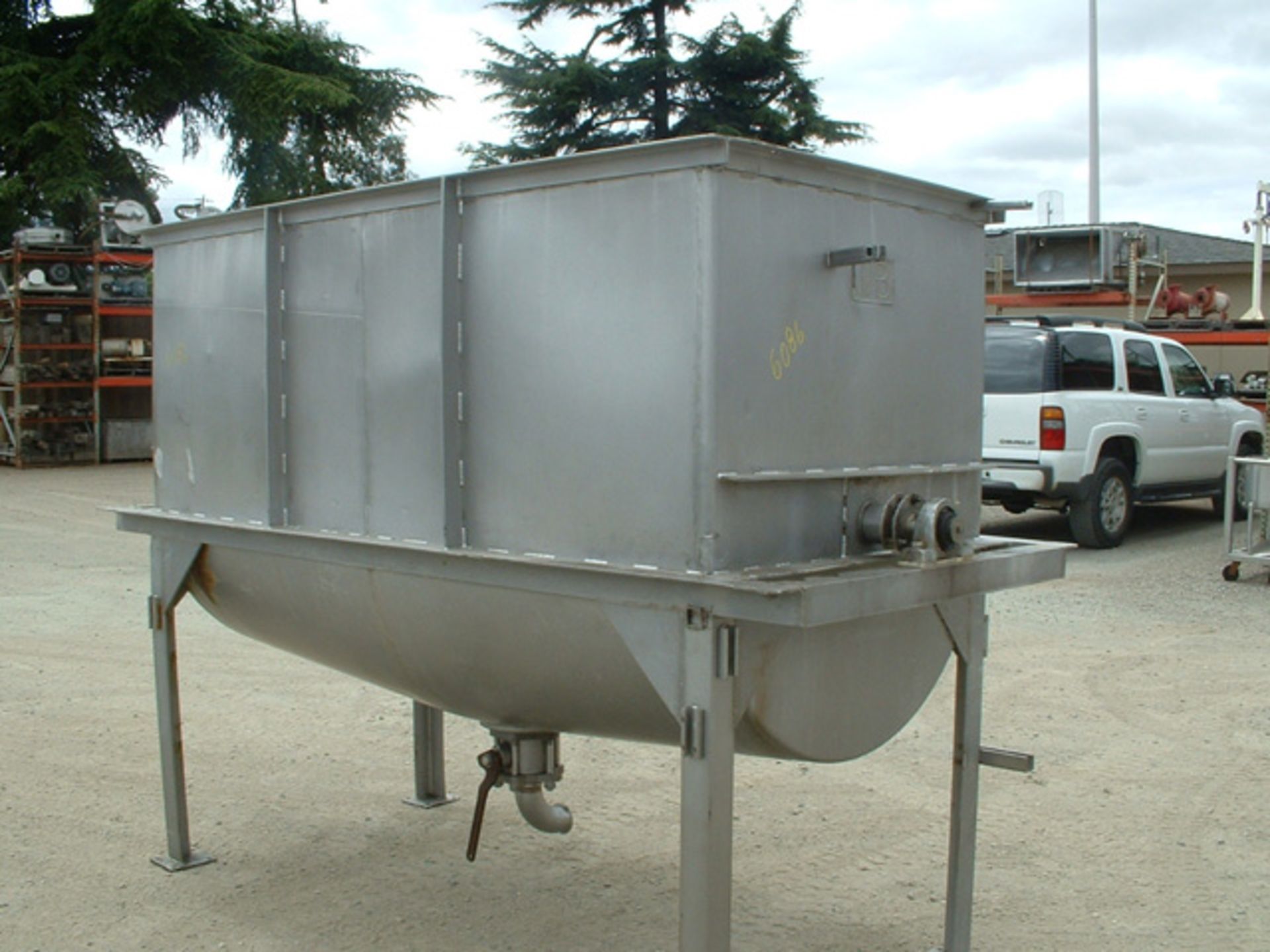 (Located in Morgan Hill, CA) C. E. Howard Liquid Blender, Model 700 Gal., SN R1108-2, S/S Construct - Image 4 of 5